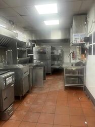 Ang Mo Kio Avenue 6 (D20), Retail #477207401